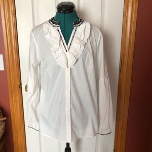 Peter Nygard white ruffle and embroidery shirt